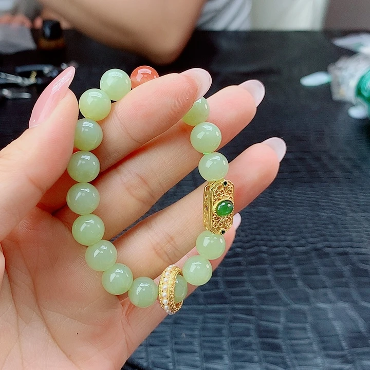 手链未镶嵌和田玉