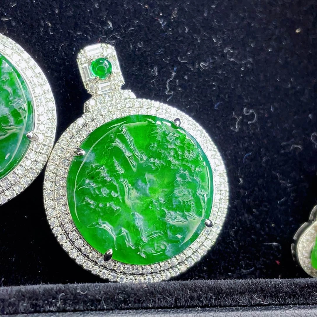 翡翠吊坠(不含链)未镶嵌