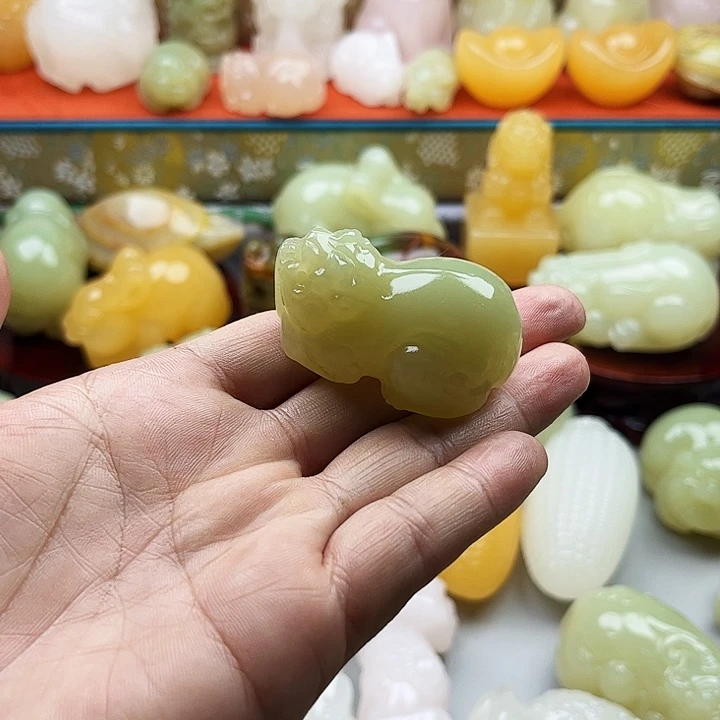 超****石材貔貅手把摆件