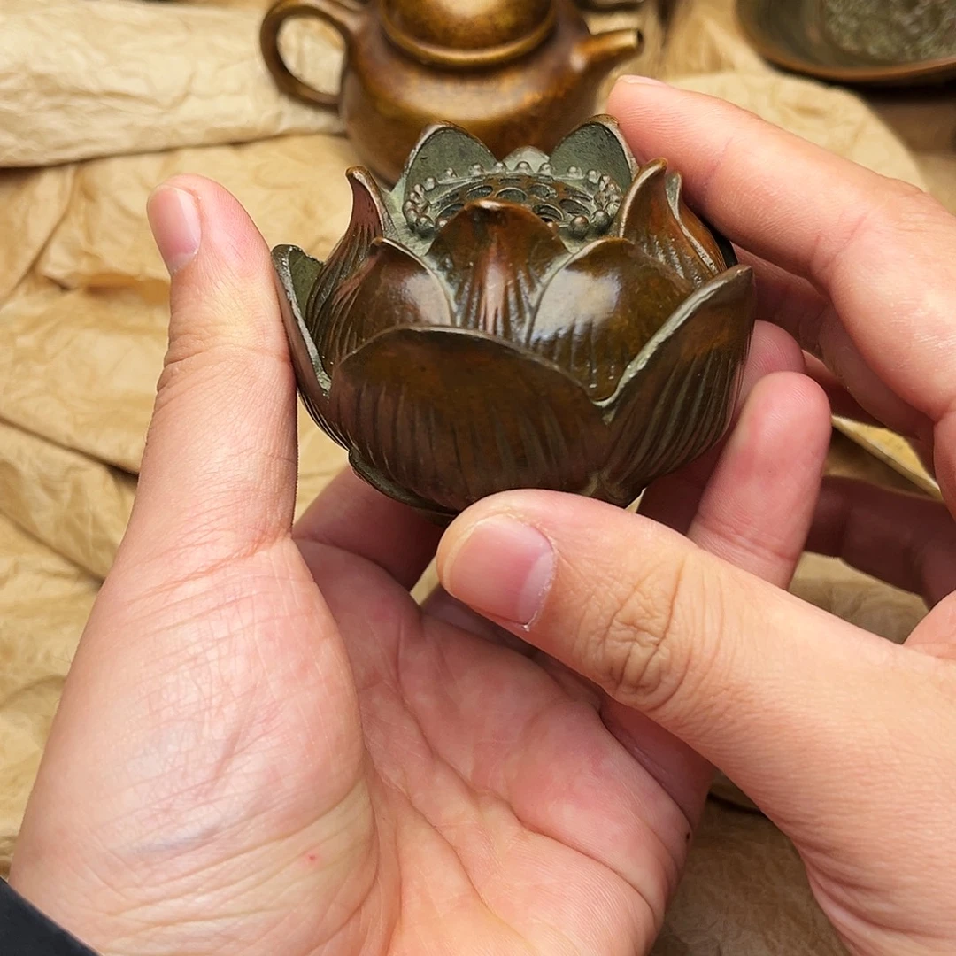 精美铜器批发档口