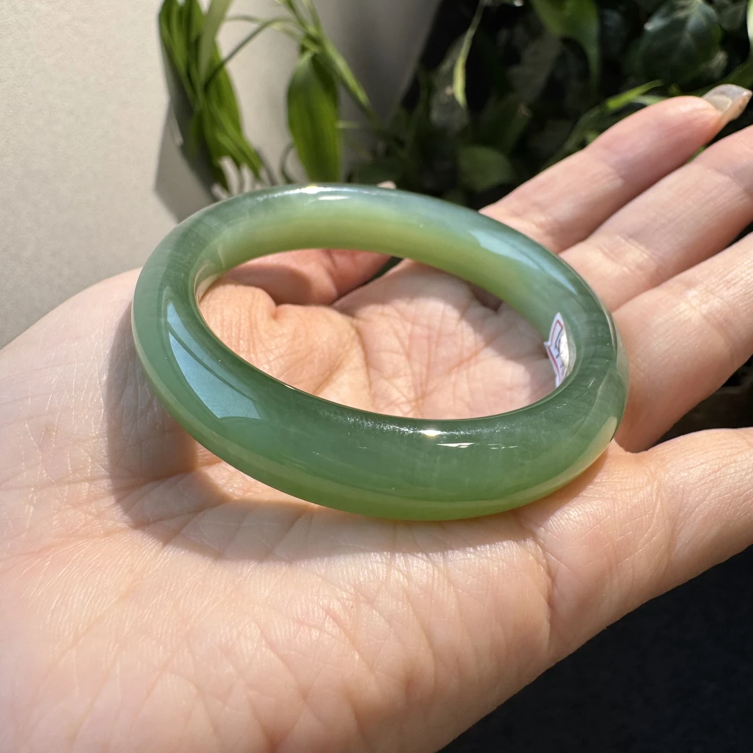 天然和田玉51俄罗斯碧玉猫眼冰底料