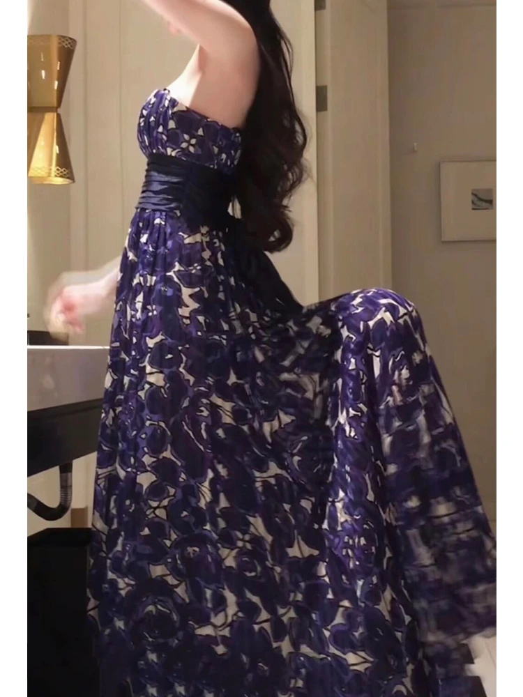 2025新款今年流行爆款漂亮老钱风松弛感冷淡系紫色连衣裙子女夏季