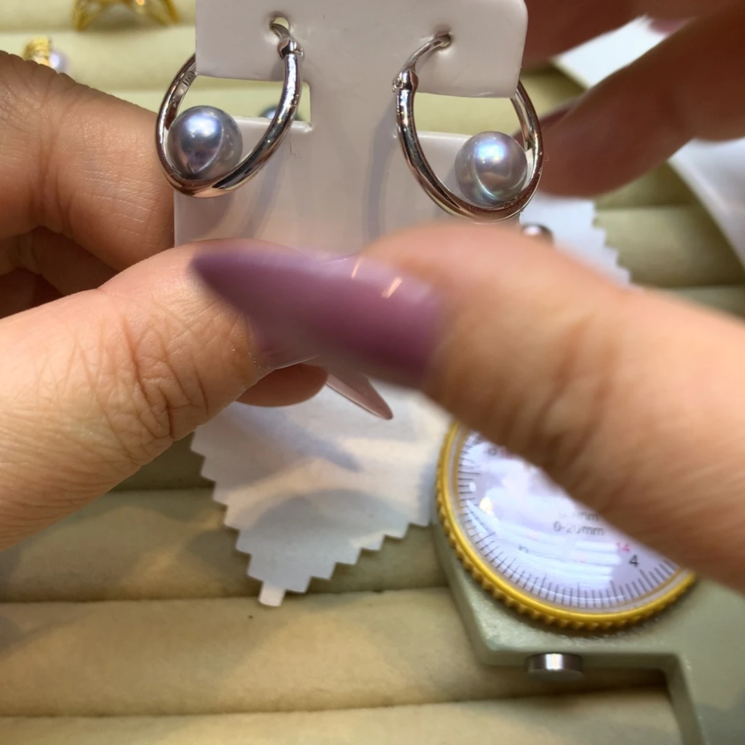 银S925镶嵌耳饰海水珍珠