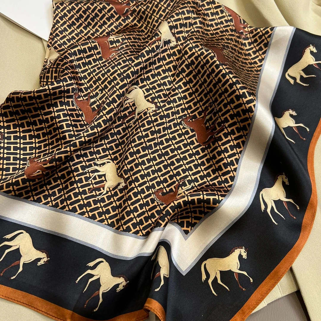 【达芬奇密码】小马奔腾双色双款90*90气质女士真丝100%桑蚕丝头巾