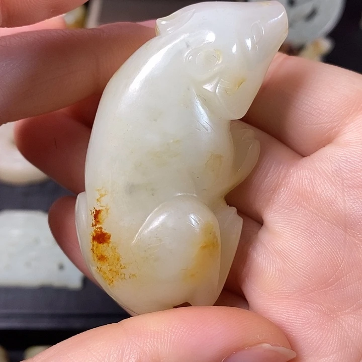 和田玉（糖玉）车挂未镶嵌A****A