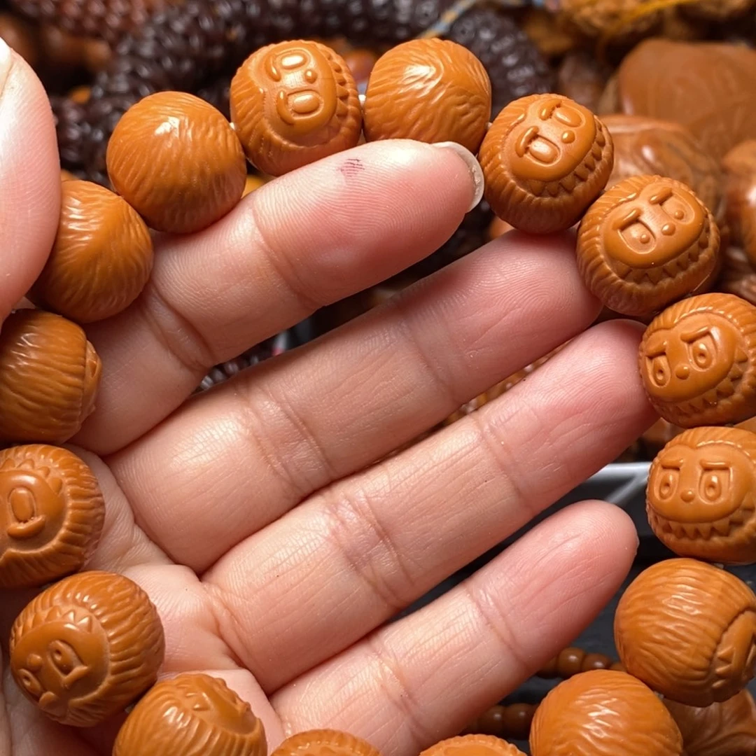 吊坠猴头核桃猴头