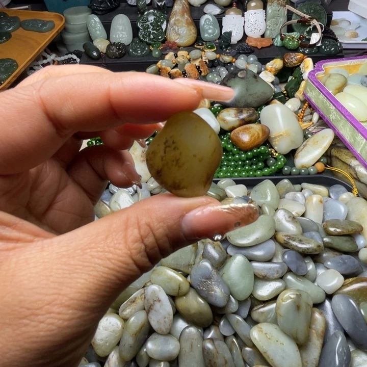 *****和田玉未镶嵌珠宝奇石