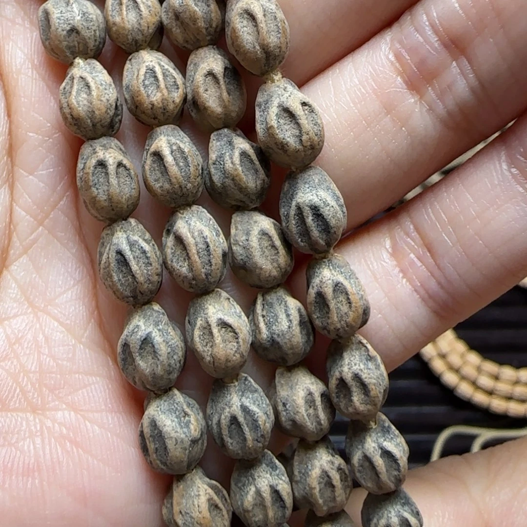 空****吊坠柏香籽/百香籽