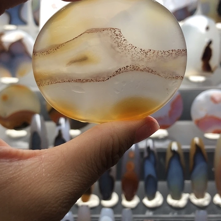 玛瑙/玉髓未镶嵌珠宝半成品52