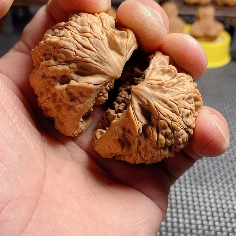 【闪购商品】文玩核桃吊坠纯**神精品文玩精品文玩儿