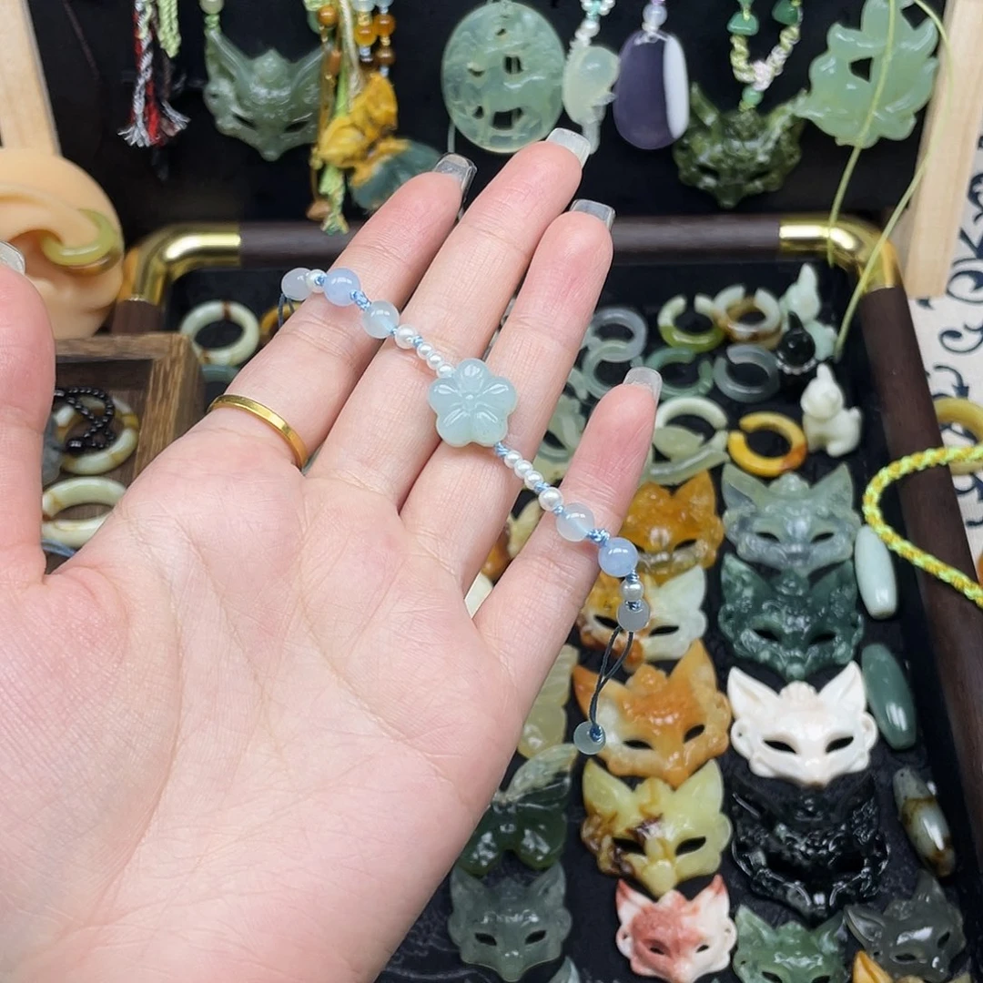 蛇纹石玉未镶嵌颈饰福利