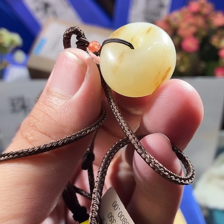 和田玉（糖玉）未镶嵌颈饰