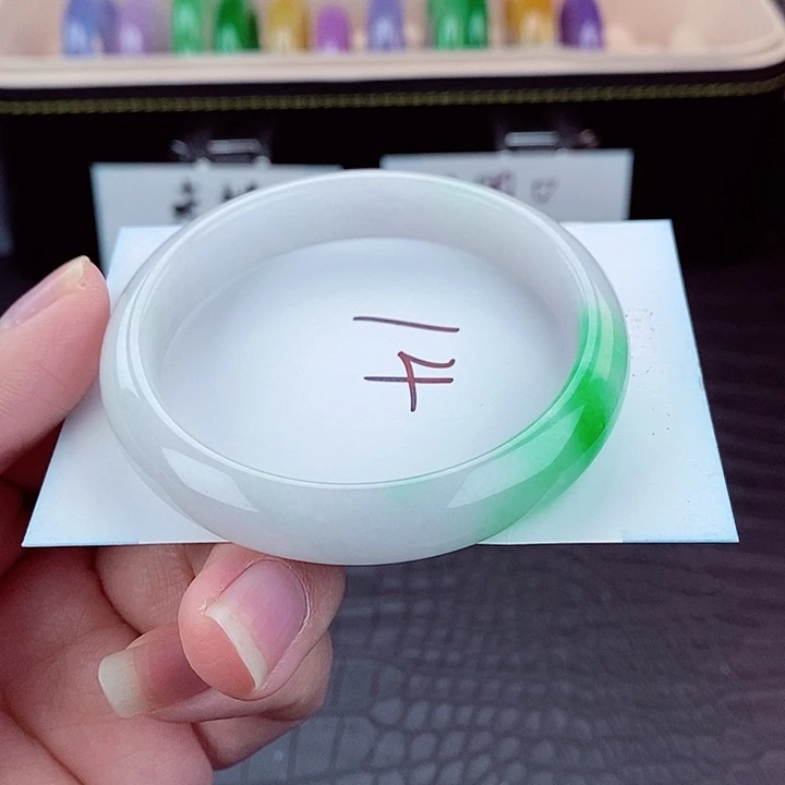 时尚潮流百搭手镯