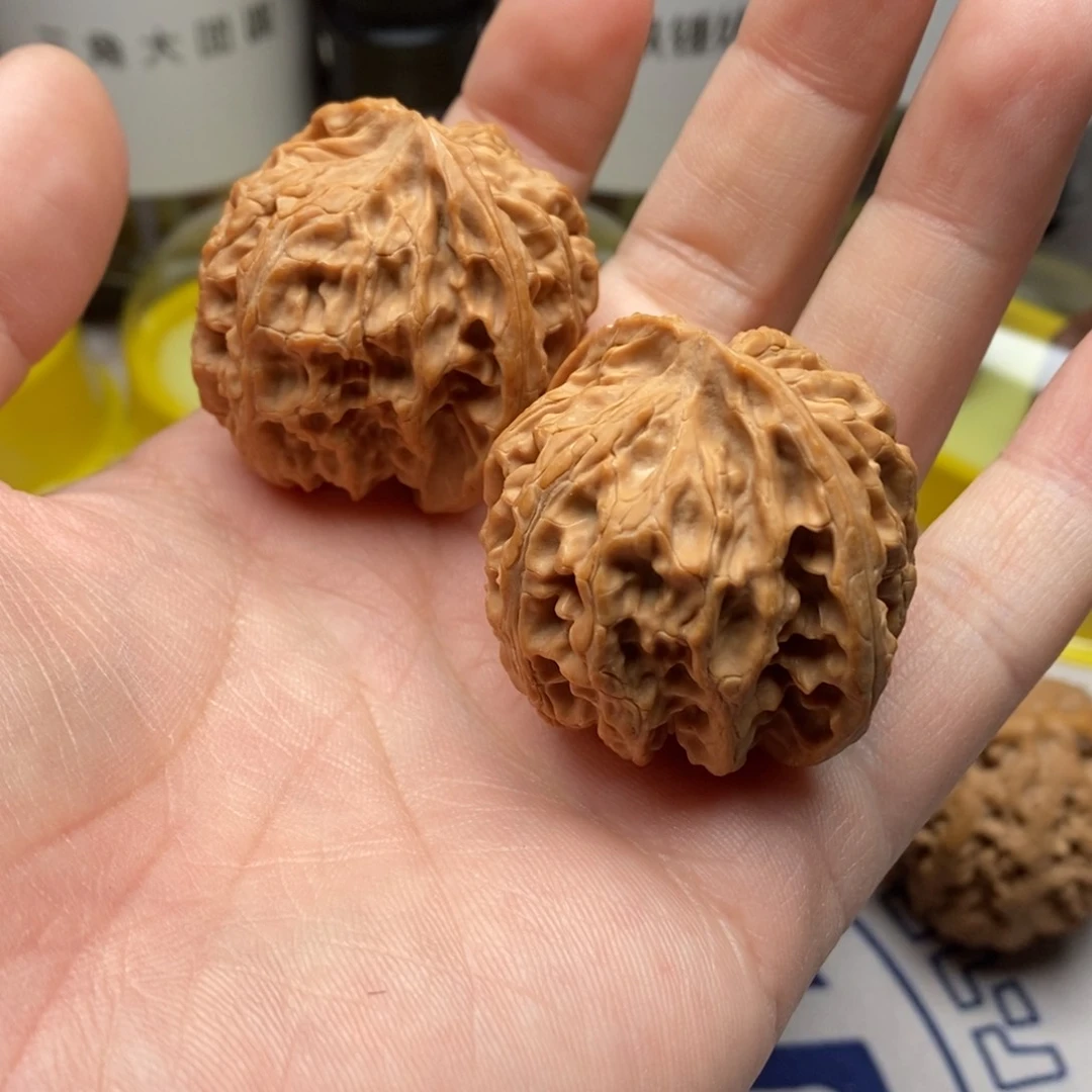 核桃把件为****梨4.0苹果园狮子头