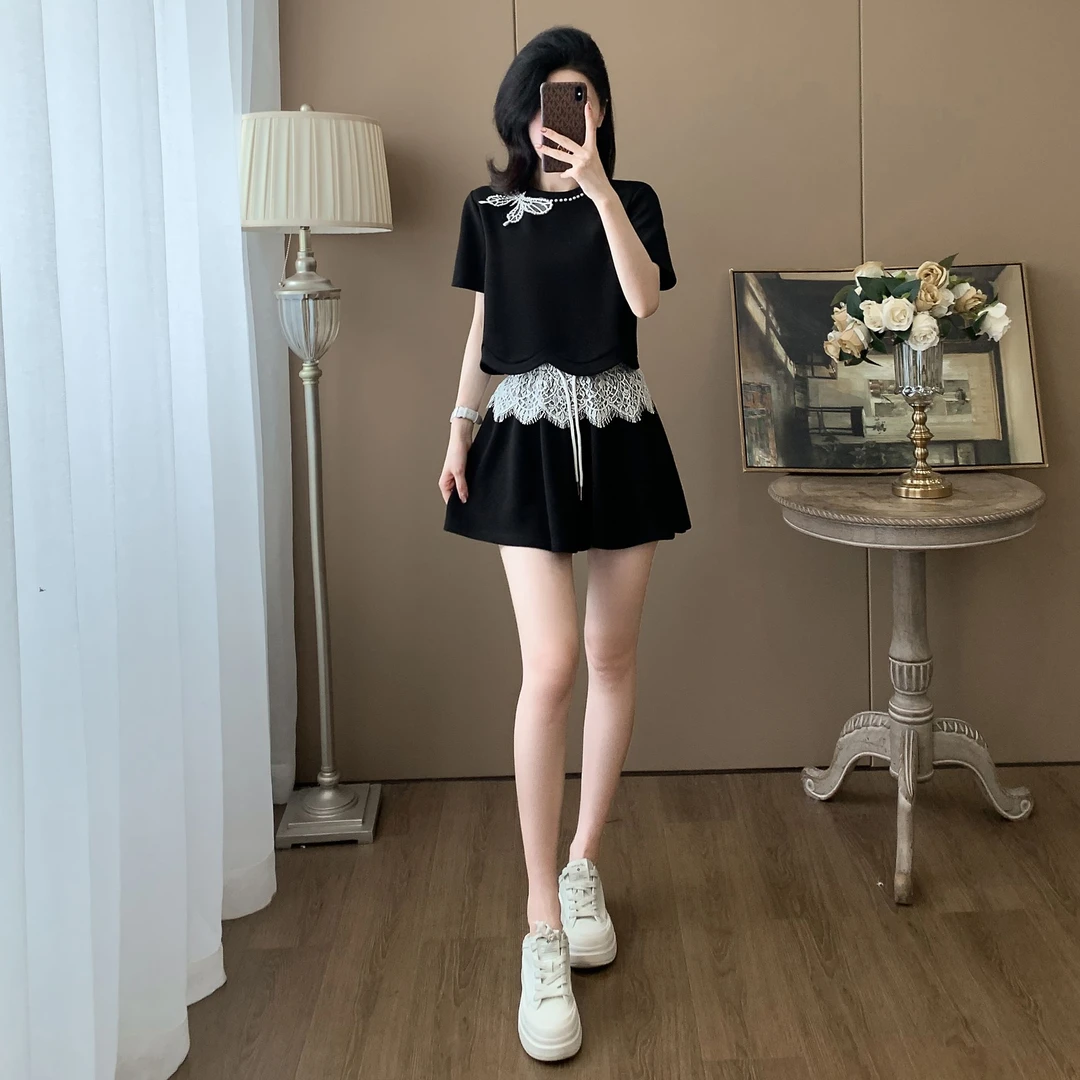 2025夏季新款休闲套装女显瘦气质小个子时尚减龄短裤短袖两件套
