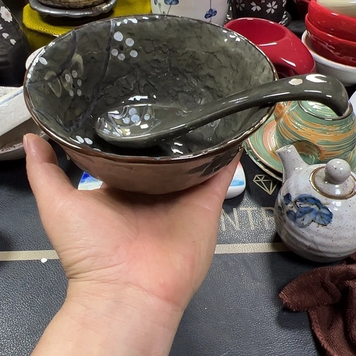 陶本店消费满二十包包邮的