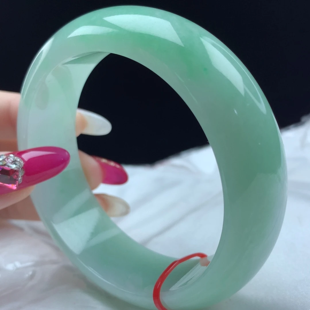 未镶嵌手镯翡翠97006，