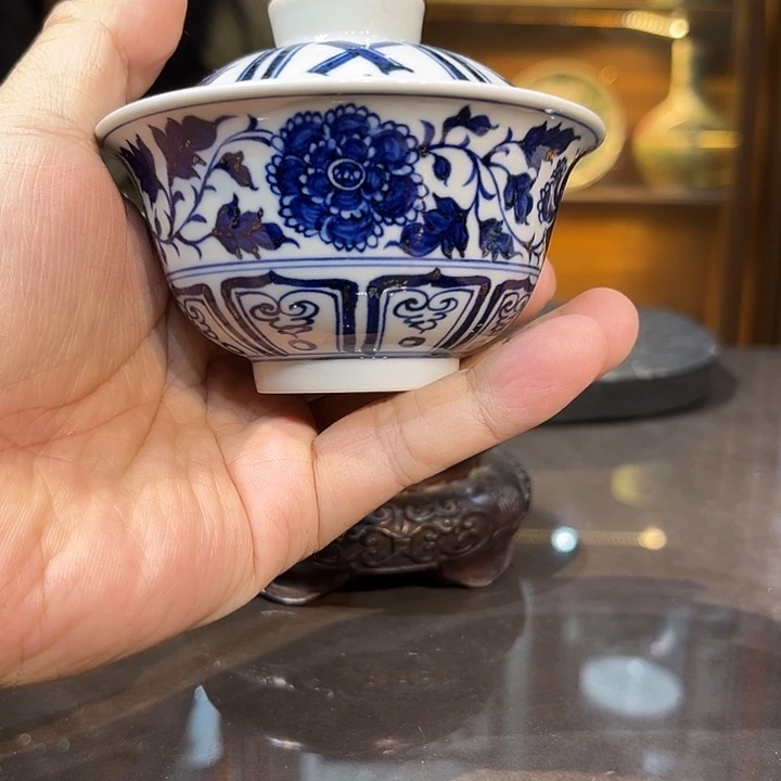 瓷盖碗青花牡丹纹盖碗