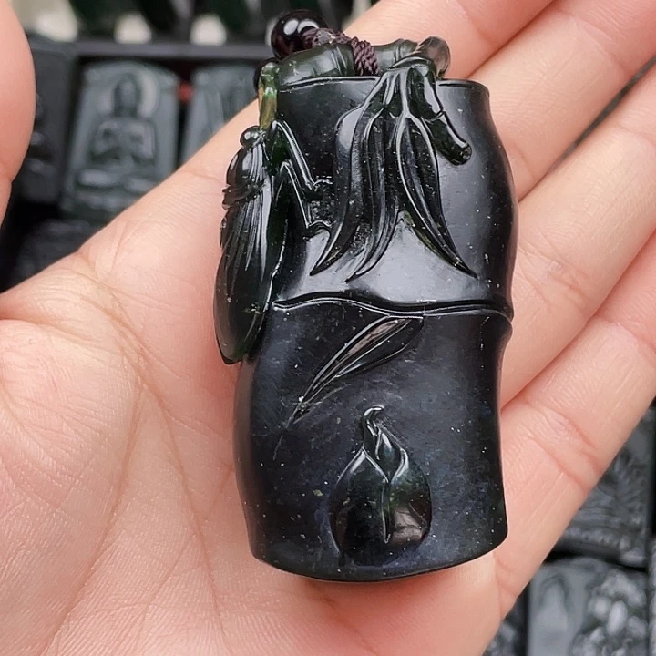 蛇纹石玉未镶嵌挂件泰山玉节节高升手把。 精品完美