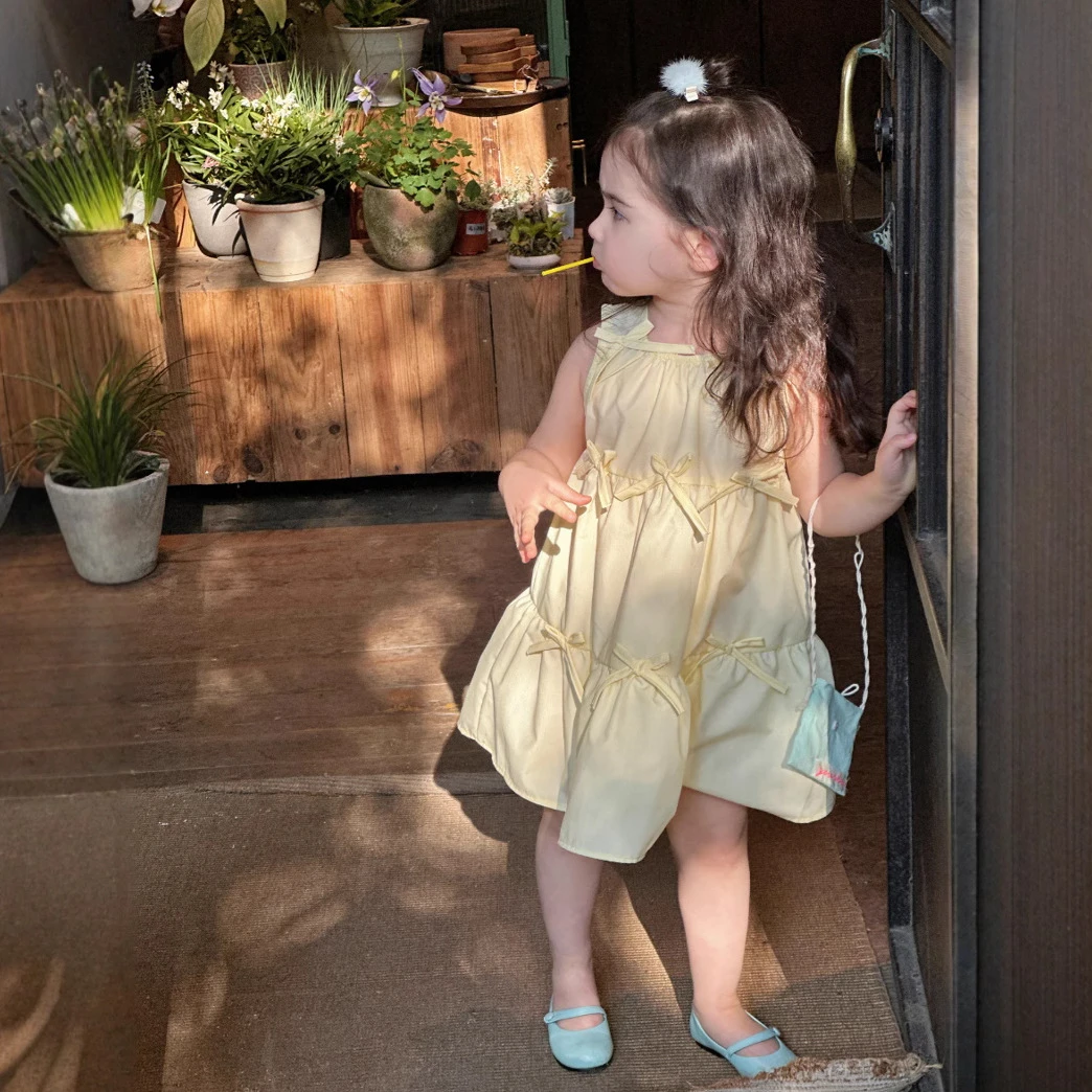 现货女童夏季奶黄蝴蝶结连衣裙儿童女宝背心裙长裙洋气童装炸街裙