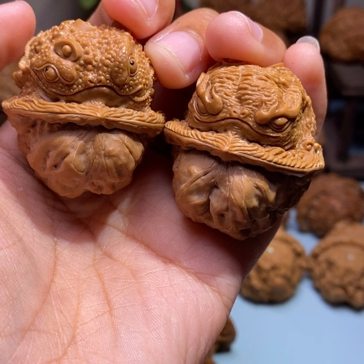 【闪购商品】核桃手串/手链用****c单面金蟾