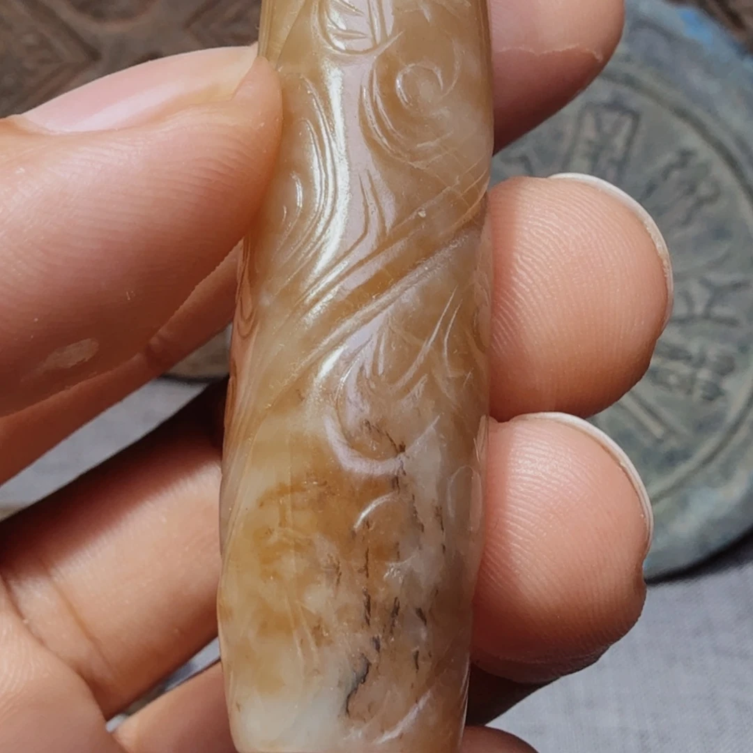 用***3和田玉（糖玉）未镶嵌挂件
