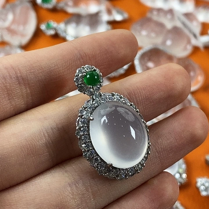 石英质玉银S925镶嵌颈饰