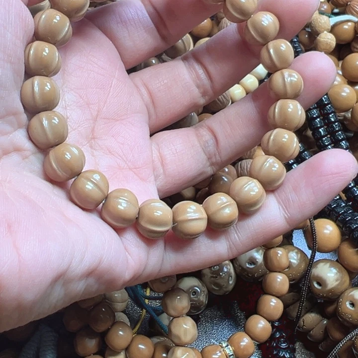 10左右小沙手串单圈微瑕