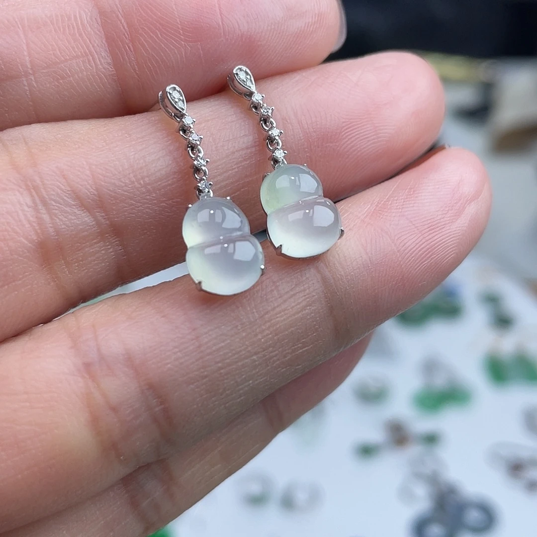 翡翠18K金镶嵌耳饰