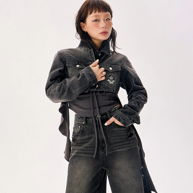 CHUU秋季女装爱心字母印花磨破做旧辣妹机车风穿搭复古牛仔外套