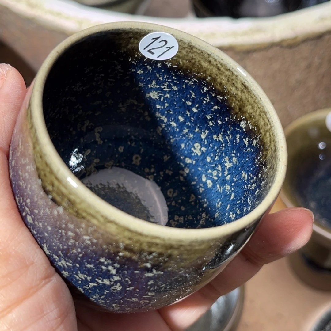 茶盏义兴龙窑坚持真柴烧