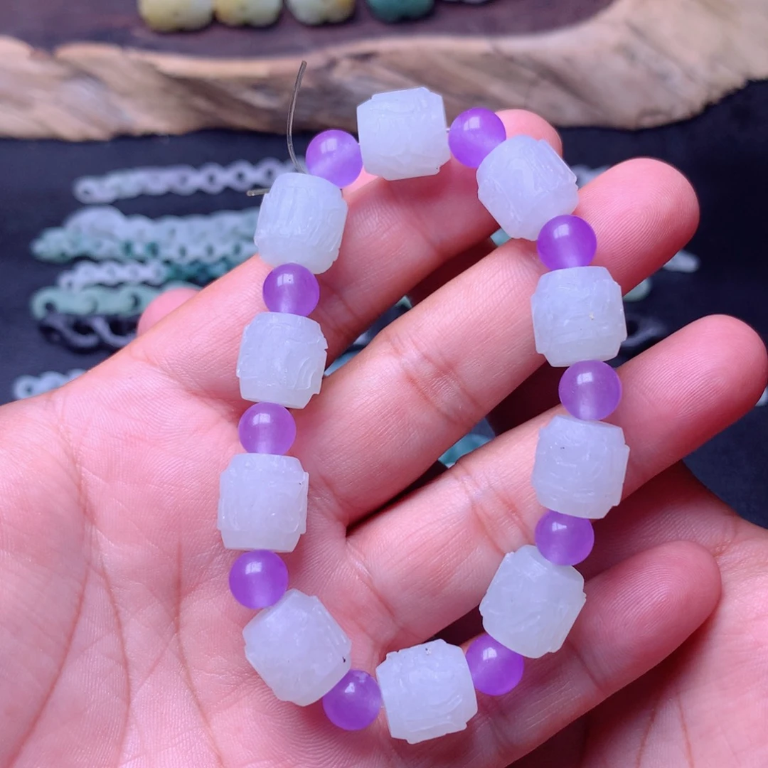 定制翡翠未镶嵌手串