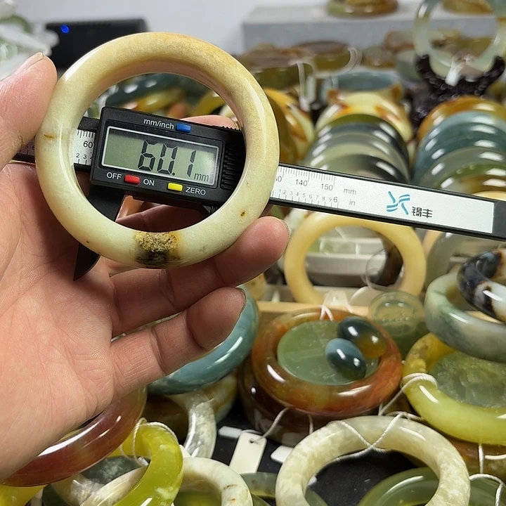 蛇纹石玉合金手镯