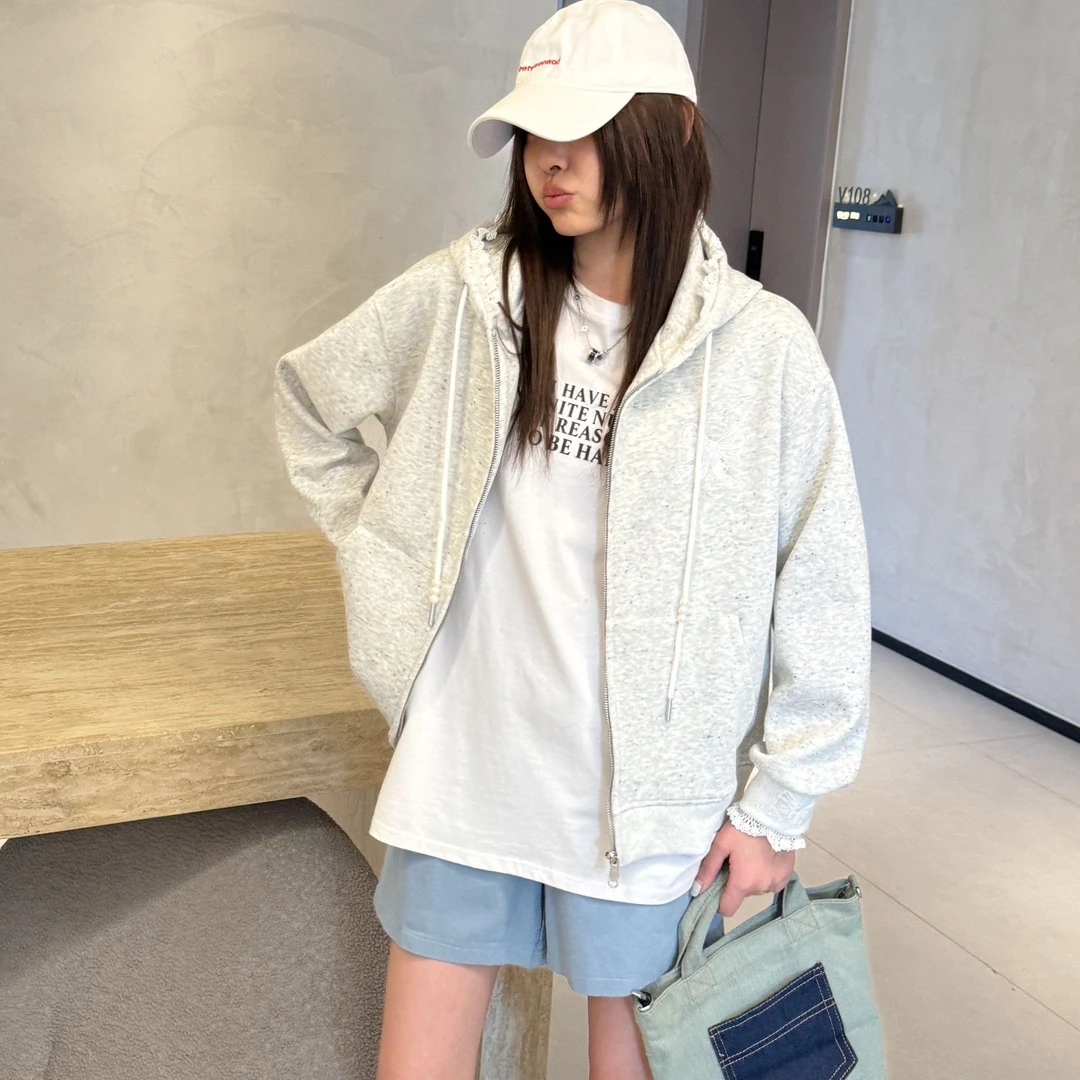 甜美风蕾丝花边连帽开衫卫衣，25初秋新款珍珠蝴蝶刺绣