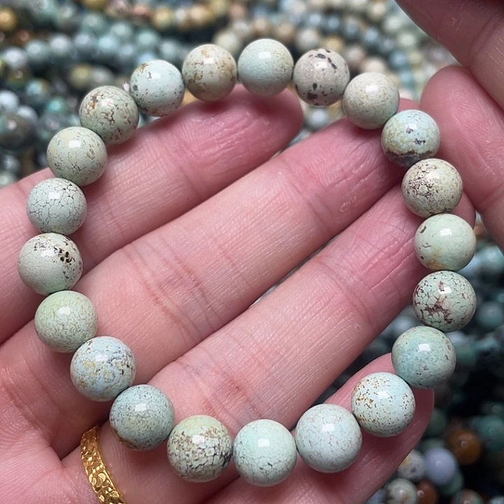 绿松石未镶嵌8.8左右的