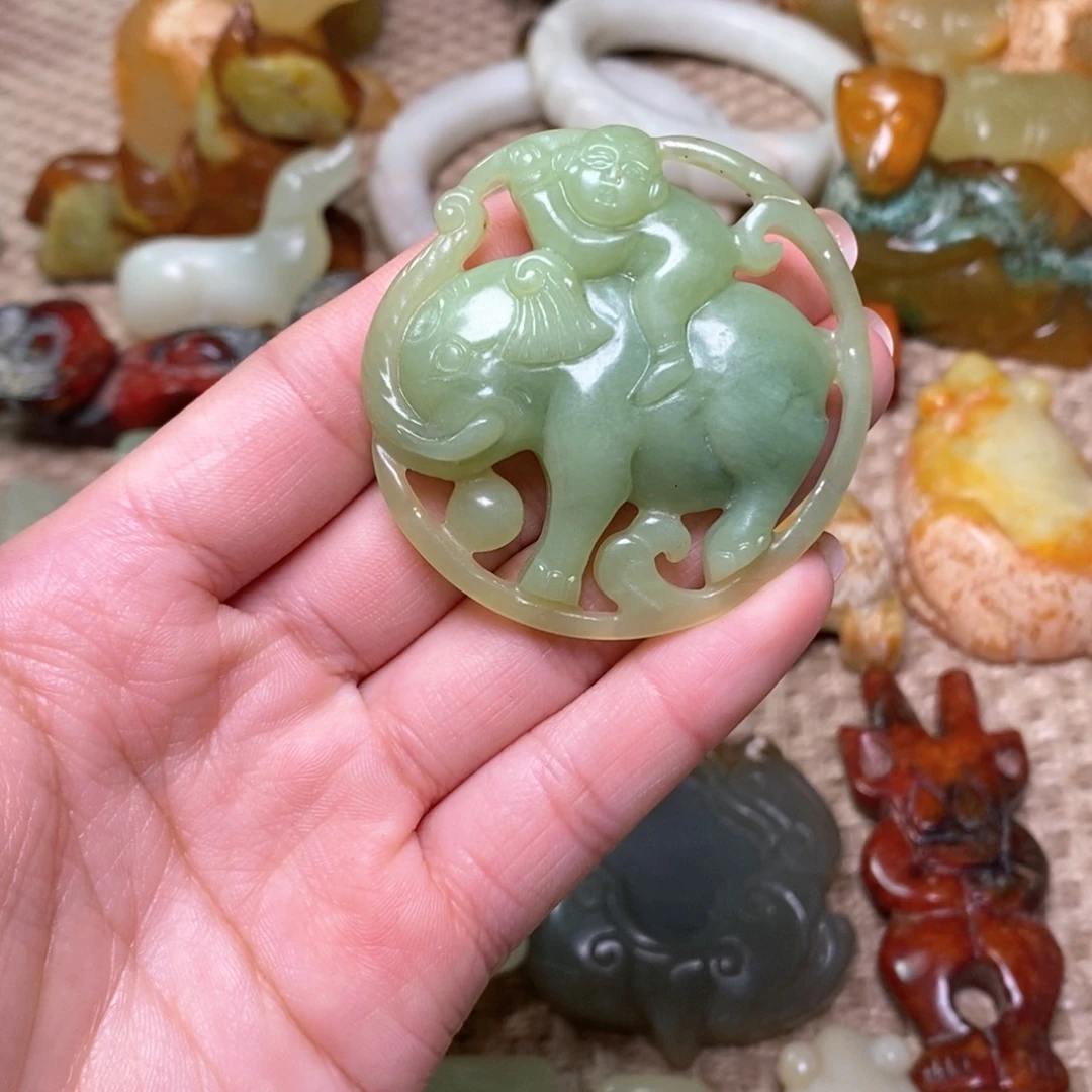 白玉菩提吊坠白玉菩提白玉菩提摆件