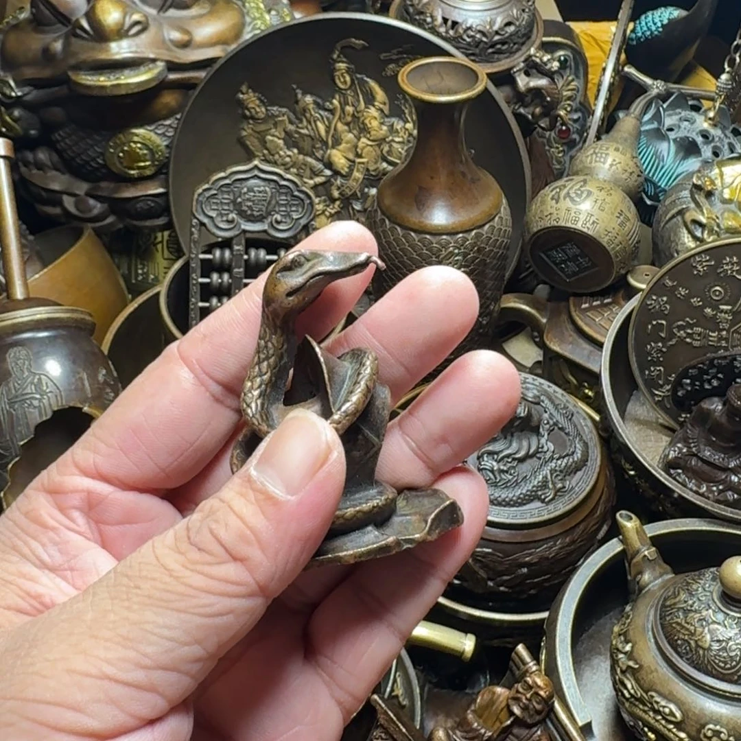 铜器摆件收收藏藏