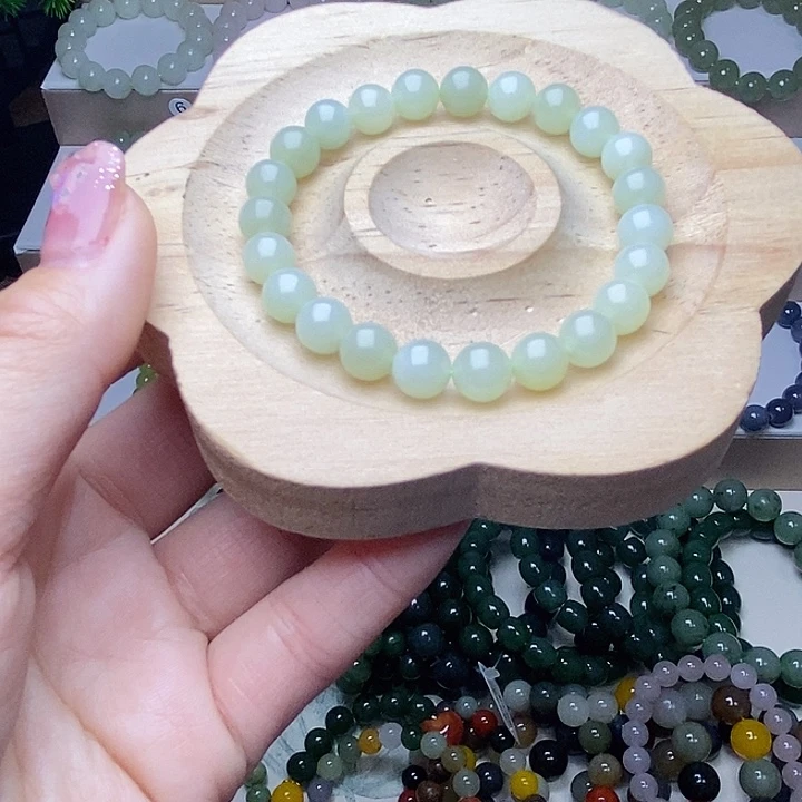 和田玉未镶嵌手串