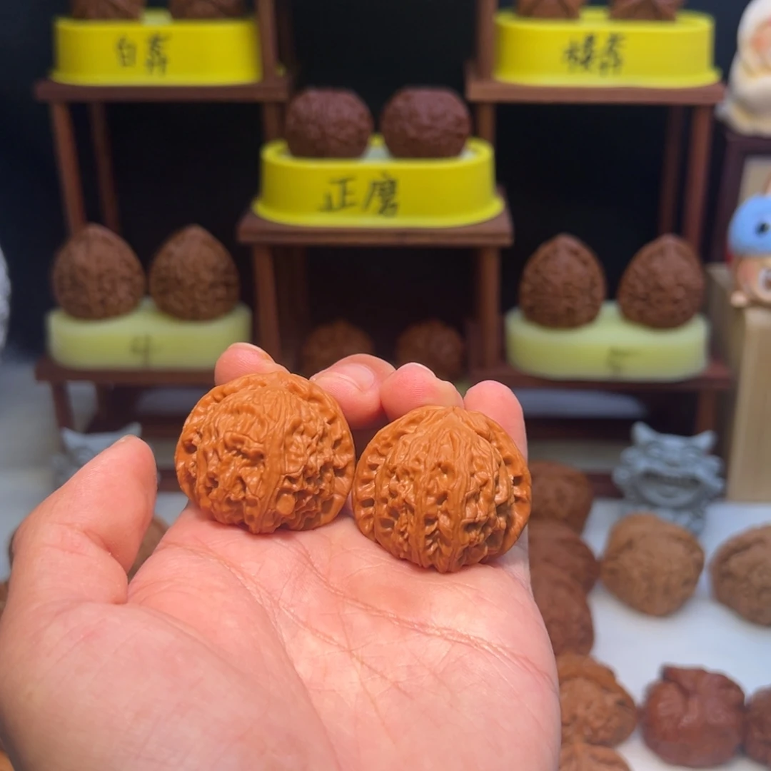 文玩核桃吊坠全品38白狮子