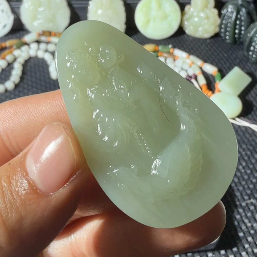 和田玉未镶嵌颈饰