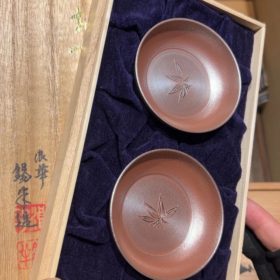 瓷片哈哈哈哈哈哈哈哈哈哈