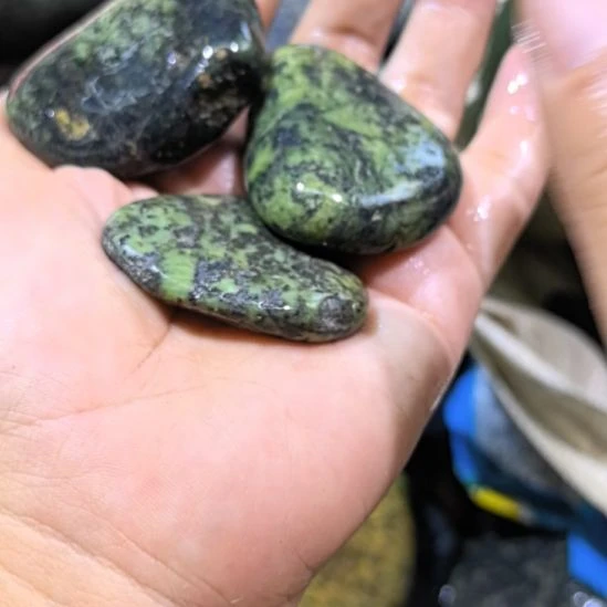 绿***山木藏玉药王石原石