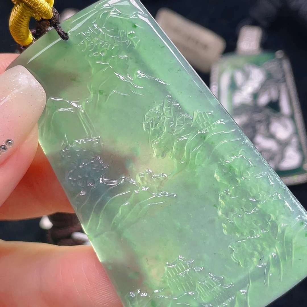 颈饰未镶嵌翡翠6，