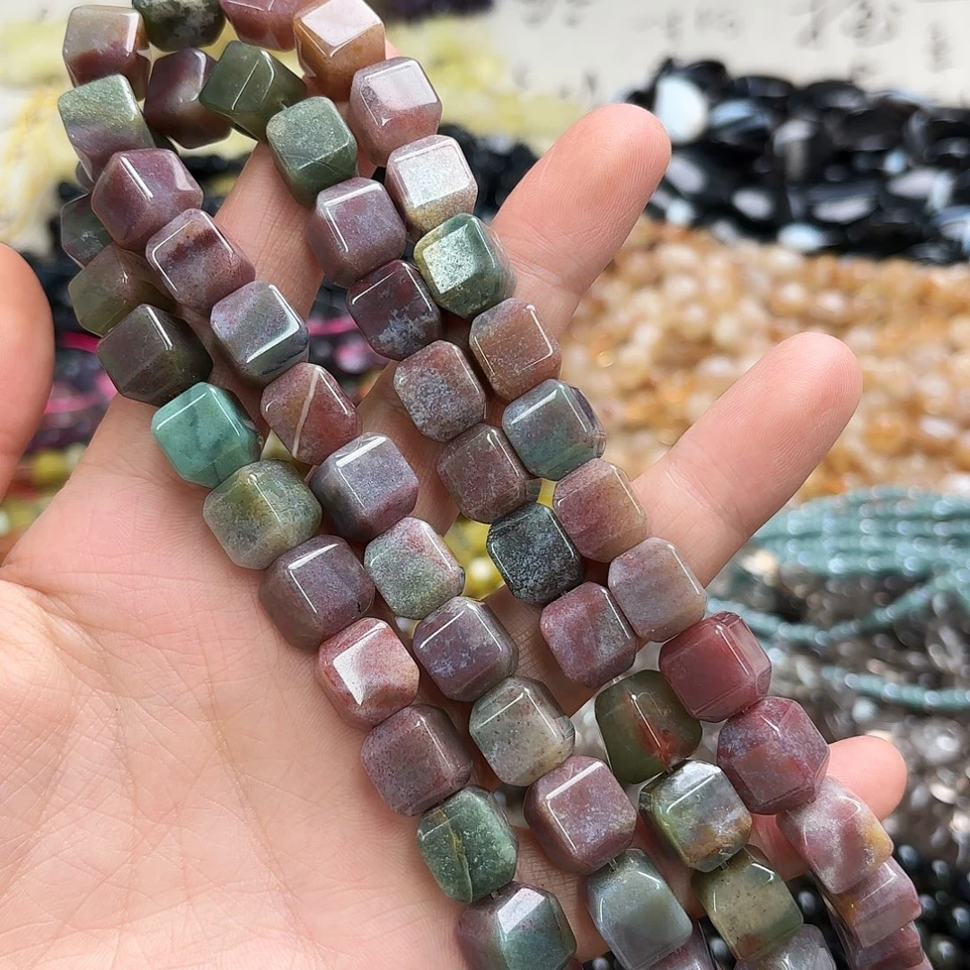 玛瑙/玉髓未镶嵌珠宝半成品卡十印度玛方块一条