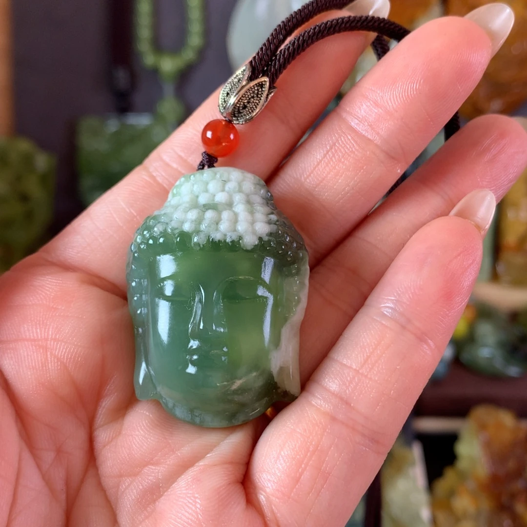 岫玉未镶嵌吊坠(赠链)