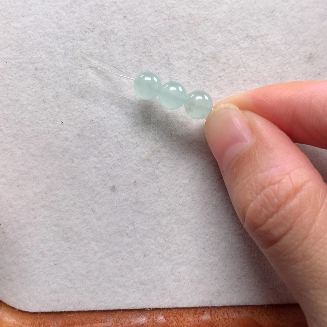 翡翠未镶嵌手链6mm