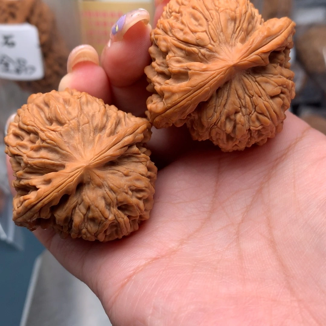 【闪购商品】桃核吊坠46-17778-003
