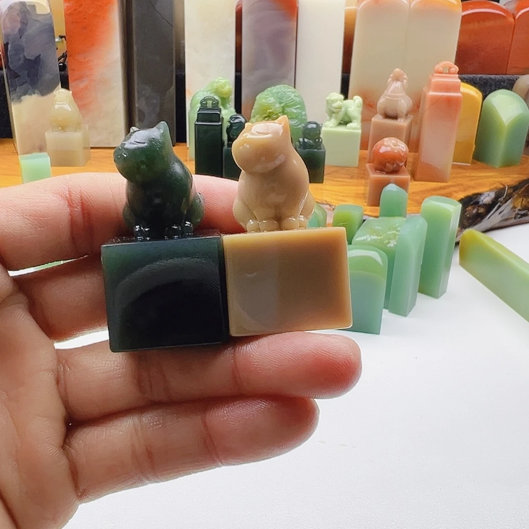 自***房老挝石老挝精品展区