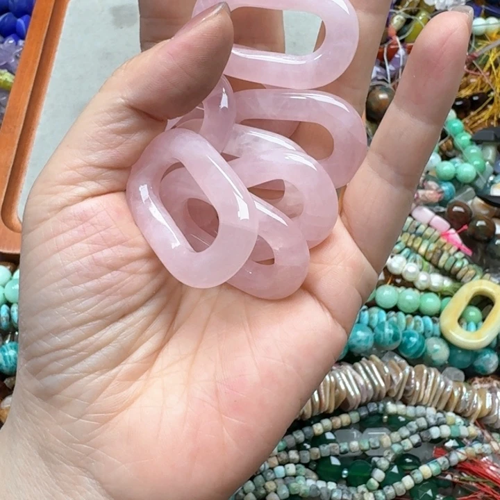 合金玛瑙/玉髓珠宝半成品一个粉晶圈圈