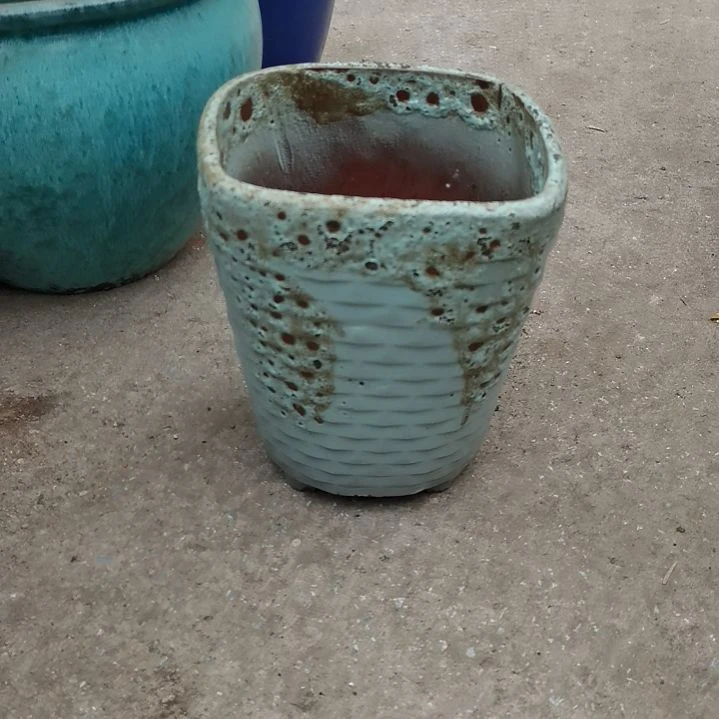 红陶口18高22瑕疵